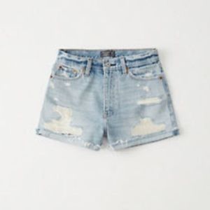 Abercrombie & Fitch NWT High Rise Denim Shorts